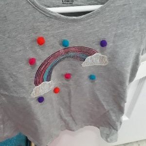 Rainbow grey tee